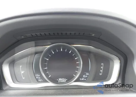 2016 Volvo Xc60 T5 Drive-E Platinum from USA, damaged, VIN YV440MDM2G2856630